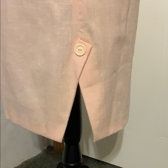 Cristina’s light pink pencil skirt❤️ - Picture 4 of 7